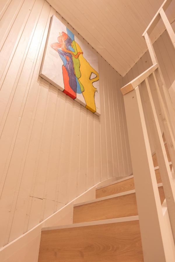 Urban And Stylish Apartment In City Centre Tromsø Buitenkant foto