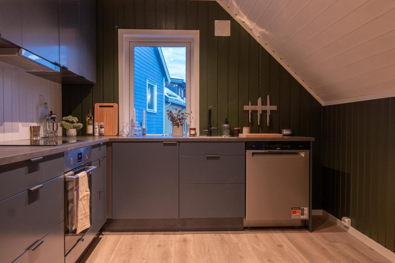 Urban And Stylish Apartment In City Centre Tromsø Buitenkant foto